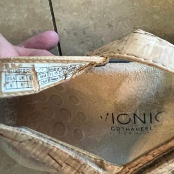 Vionic Amber Cork Sandals Women's Shoes Size 8 Tan Summer Walking Comfort Flaws - Picture 4 of 10